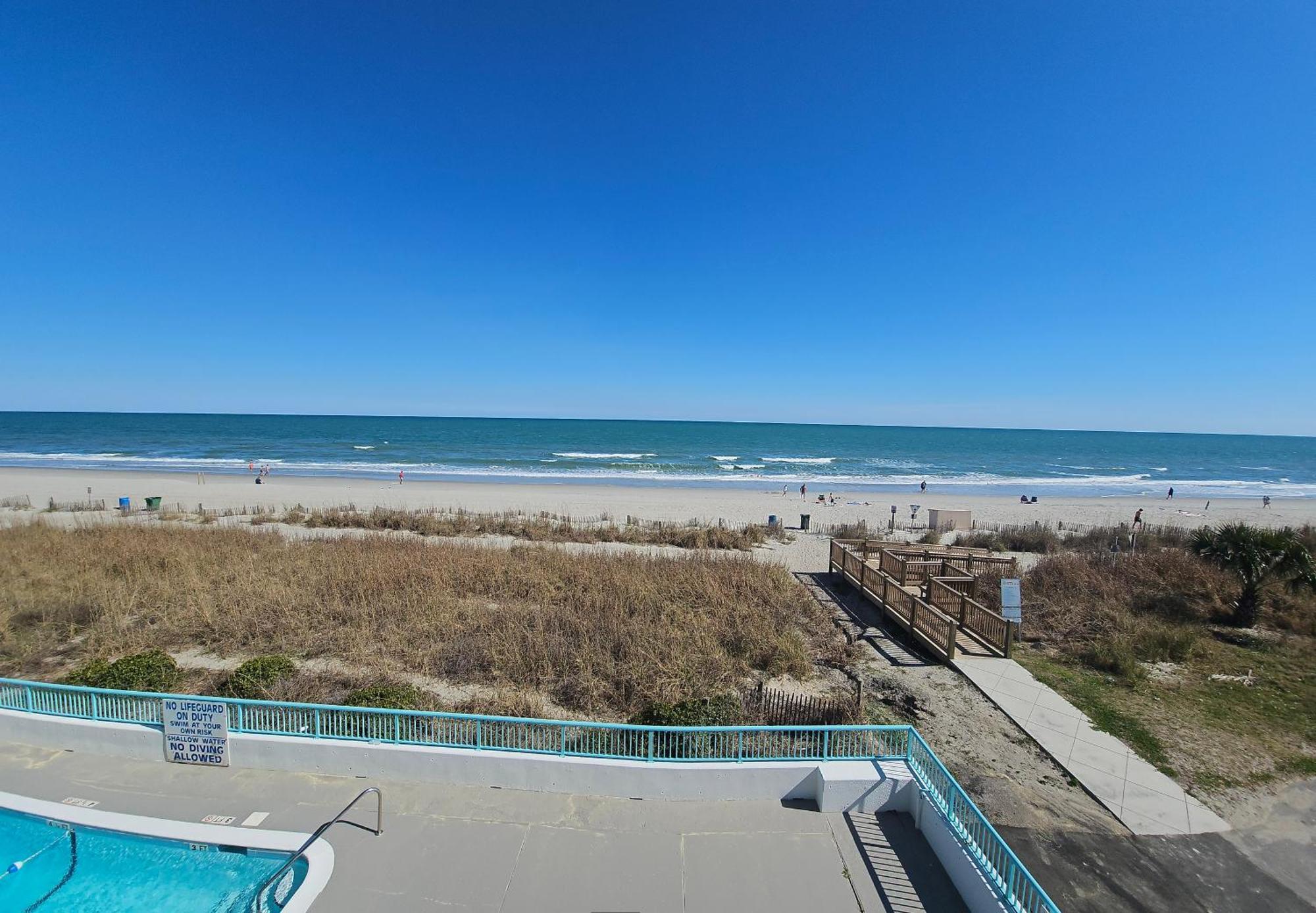Southern Breeze Ocean Front Hotel マートルビーチ エクステリア 写真